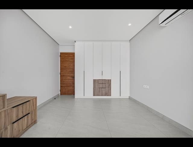 5 BEDROOM HOUSE FOR SALE IN ZULULAMI LUXURY COASTAL ESTATE